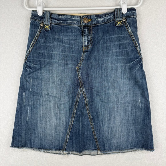 Banana Republic Dresses & Skirts - Banana Republic Denim Skirt Womens 0 Medium Wash Blue Raw Hem Y2K Flap Pockets